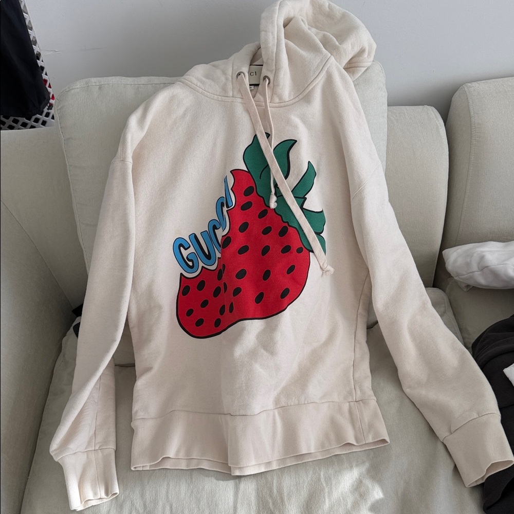 GUCCI Hoodie with Strawberry Graphic